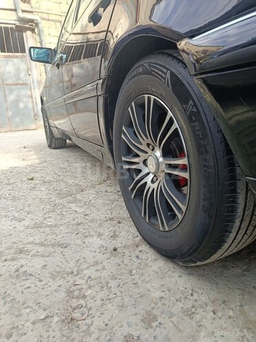 Mercedes C 230 2000, 200,000 km - 2.3 л - Bakı