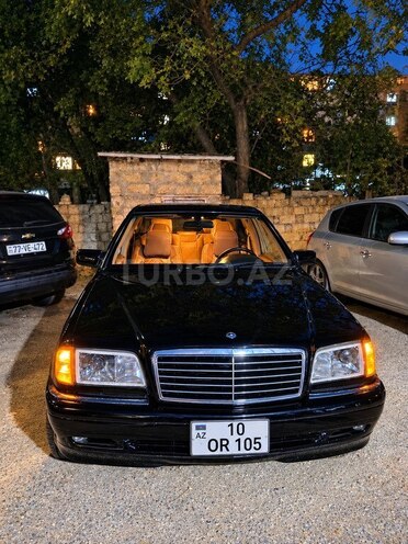 Mercedes C 230 2000, 200,000 km - 2.3 л - Bakı