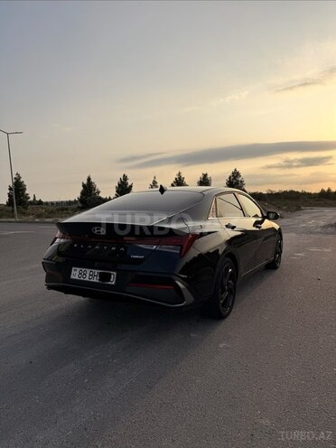 Hyundai Elantra 2025, 17,500 km - 2.0 l - Bakı