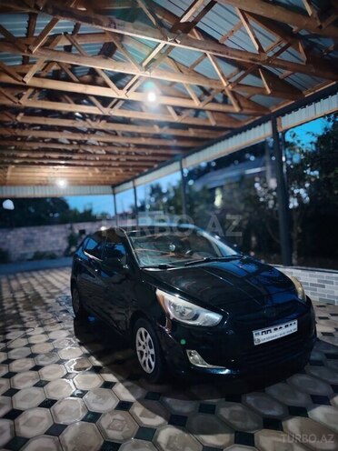 Hyundai Accent 2014, 258,042 km - 1.6 л - Masallı