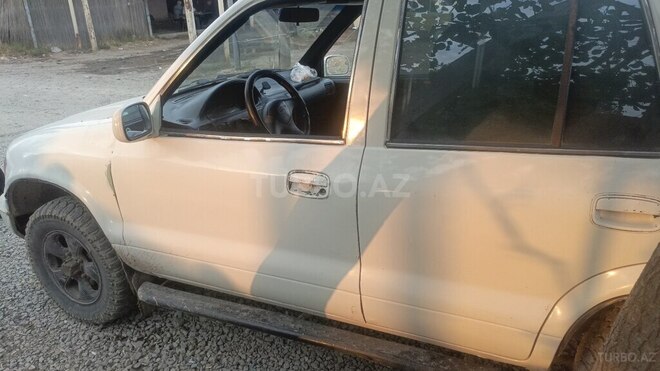 Kia Sportage 1995, 457,978 km - 2.0 l - Göygöl