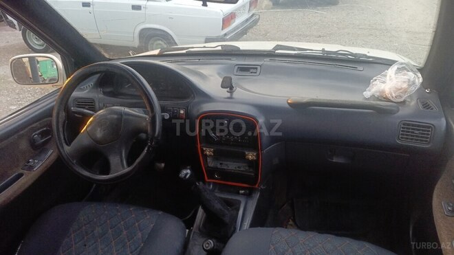Kia Sportage 1995, 457,978 km - 2.0 l - Göygöl