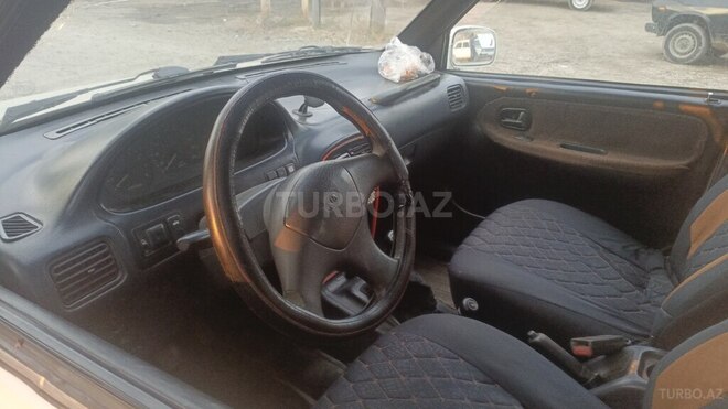 Kia Sportage 1995, 457,978 km - 2.0 l - Göygöl