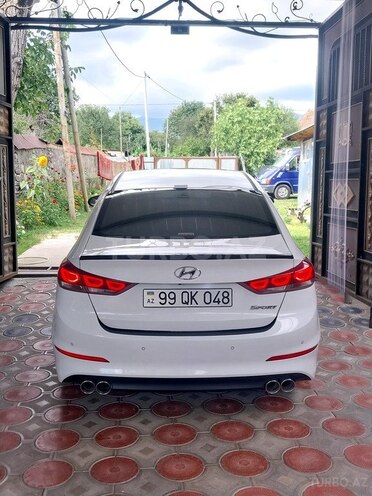 Hyundai Avante 2016, 188,000 km - 1.6 l - Oğuz