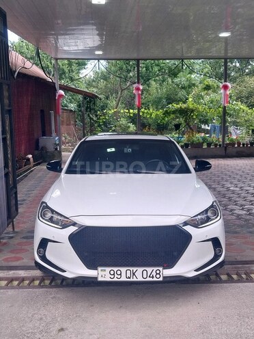 Hyundai Avante 2016, 188,000 km - 1.6 l - Oğuz