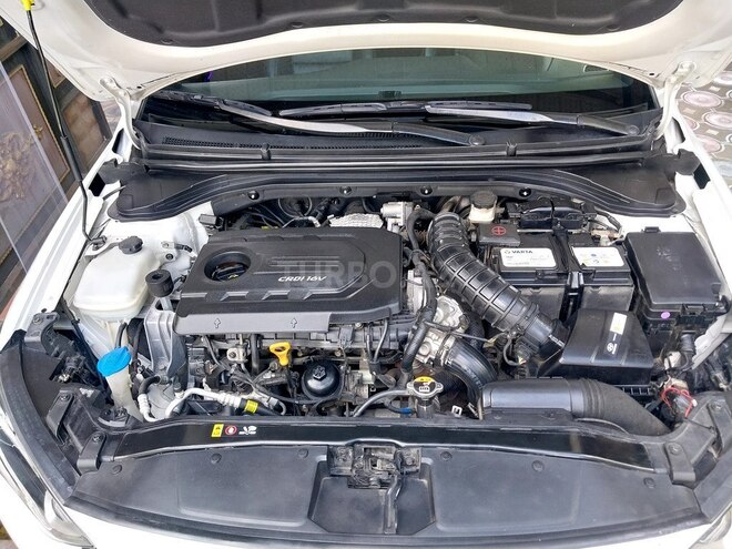Hyundai Avante 2016, 188,000 km - 1.6 l - Oğuz
