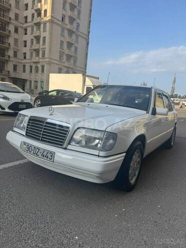 Mercedes 220 E 1995, 698,000 km - 2.2 l - Bakı