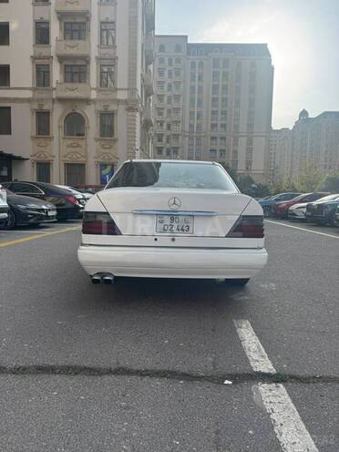 Mercedes 220 E 1995, 698,000 km - 2.2 l - Bakı