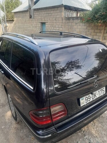 Mercedes E 270 2000, 503,170 km - 2.7 л - Şəki