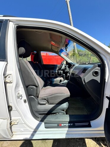 Hyundai Tucson 2007, 243,678 km - 2.0 l - Qusar