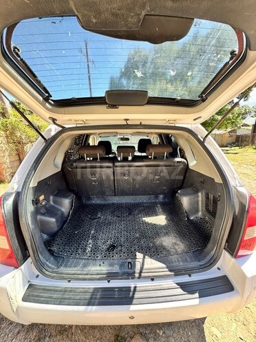 Hyundai Tucson 2007, 243,678 km - 2.0 l - Qusar