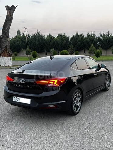 Hyundai Elantra 2019, 177,028 km - 2.0 л - Xaçmaz