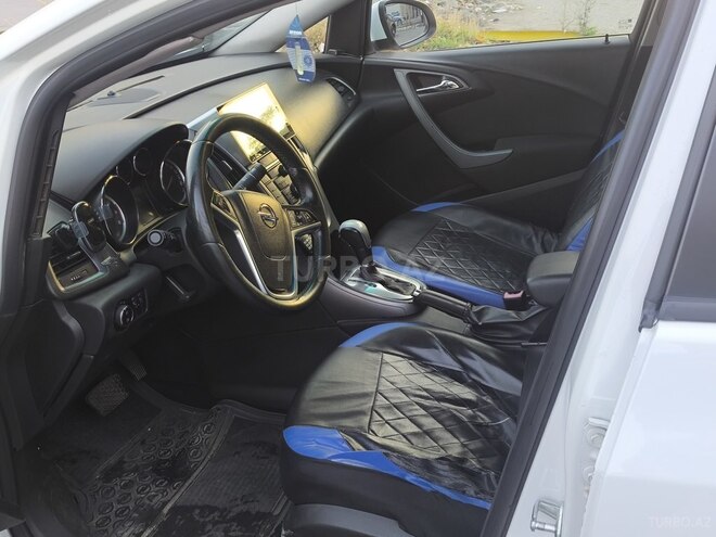 Opel Astra 2013, 152,000 km - 1.4 l - Bakı