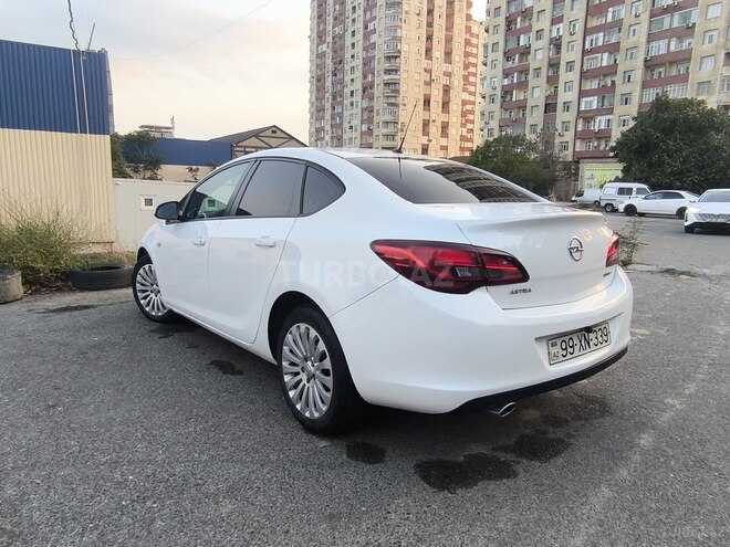 Opel Astra 2013, 152,000 km - 1.4 l - Bakı