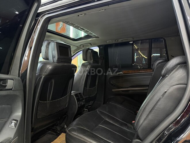 Mercedes GL 500 4MATIC 2008, 291,638 km - 5.5 l - Xırdalan