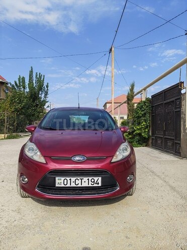 Ford Fiesta 2012, 260,000 km - 1.4 l - Bakı