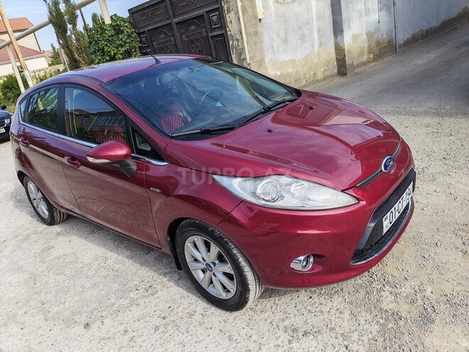 Ford Fiesta 2012, 260,000 km - 1.4 l - Bakı