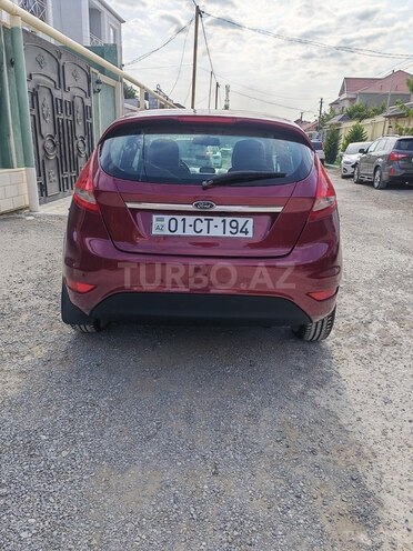 Ford Fiesta 2012, 260,000 km - 1.4 l - Bakı