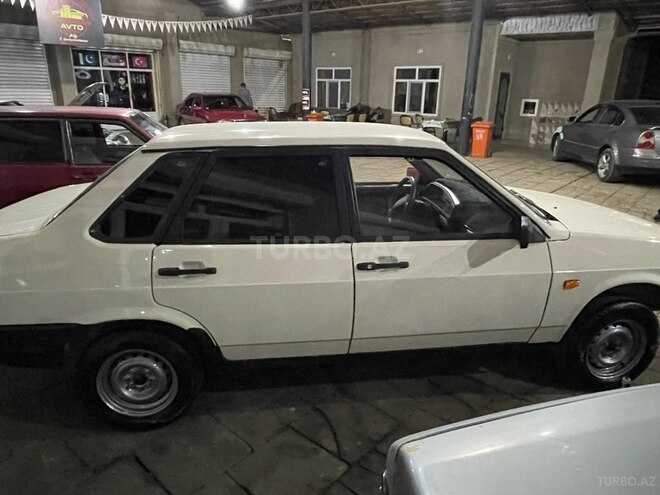 LADA (VAZ) 21099 1993, 250,000 km - 1.5 l - Salyan