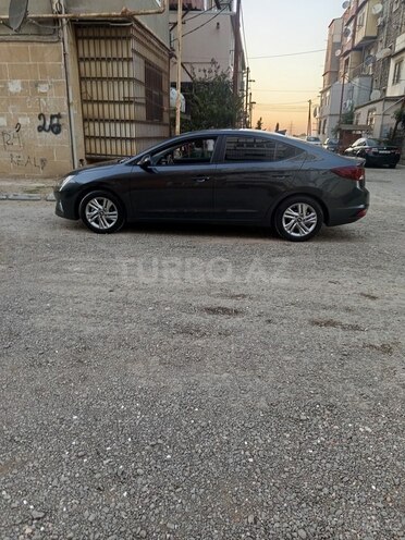 Hyundai Elantra 2019, 105,678 km - 2.0 l - Bakı