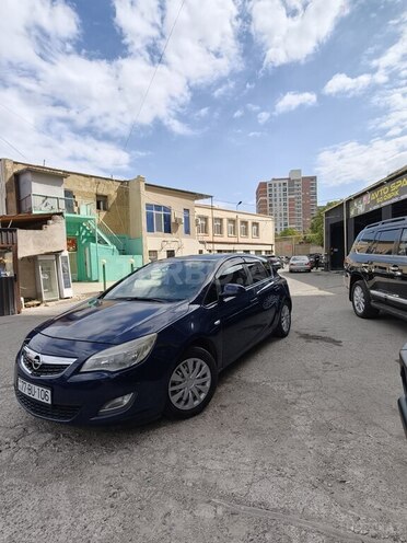 Opel Astra 2010, 427,600 km - 1.3 l - Bakı