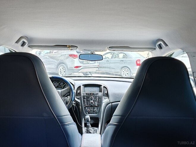 Opel Astra 2010, 427,600 km - 1.3 l - Bakı
