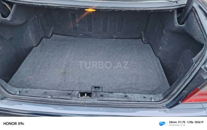 Mercedes E 240 1998, 396,000 km - 2.4 l - Tovuz