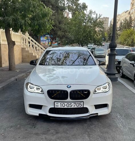 BMW 528 2012, 205,000 km - 2.0 л - Bakı