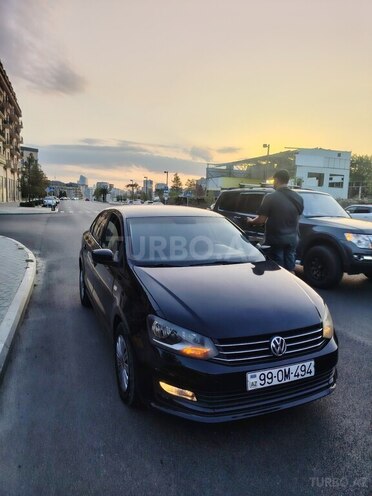 Volkswagen Polo 2018, 155,000 km - 1.6 л - Bakı