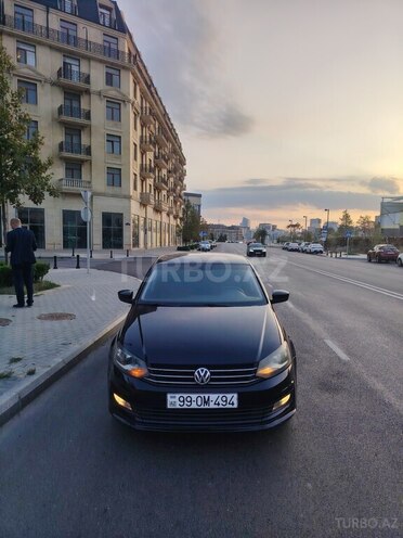 Volkswagen Polo 2018, 155,000 km - 1.6 л - Bakı