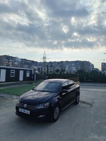 Volkswagen Polo 2018, 155,000 km - 1.6 л - Bakı