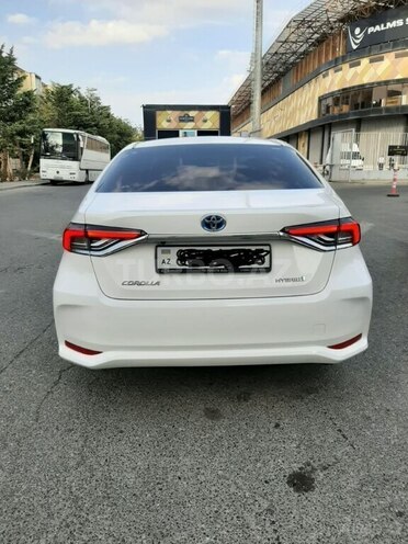 Toyota Corolla 2023, 80,000 km - 1.8 л - Bakı