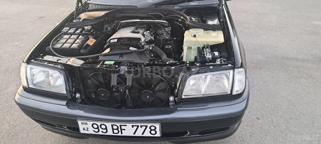 Mercedes C 230 1999, 299,000 km - 2.3 л - Bakı