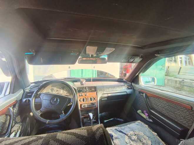 LADA (VAZ) 2107 2000, 20,053 km - 1.6 л - Quba