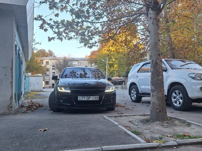 Opel Astra 2008, 232,000 km - 1.4 l - Mingəçevir