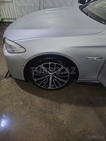 BMW 528 2013, 290,000 km - 2.0 l - Bakı