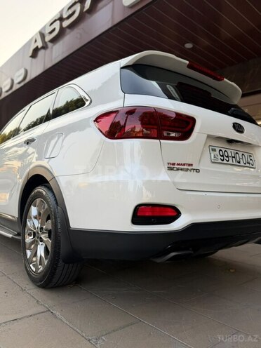 Kia Sorento 2018, 165,000 km - 2.0 l - Ağdaş