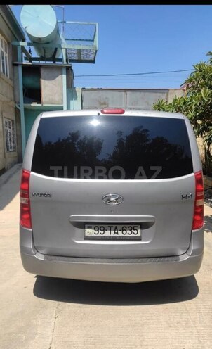 Hyundai H-1 2011, 500,000 km - 2.5 l - Bakı
