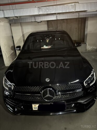 Mercedes GLC 300 e 4MATIC 2023, 30,000 km - 2.0 l - Bakı