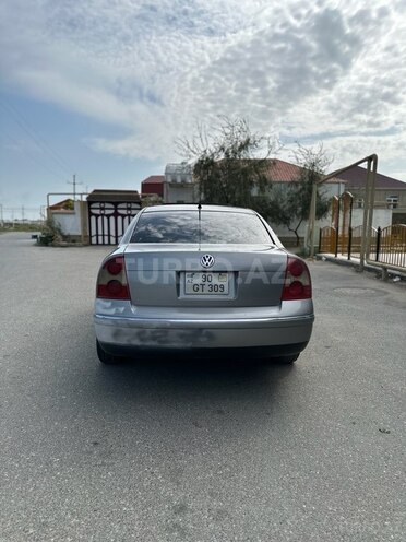 Volkswagen Passat 2003, 350,450 km - 1.8 l - Bakı