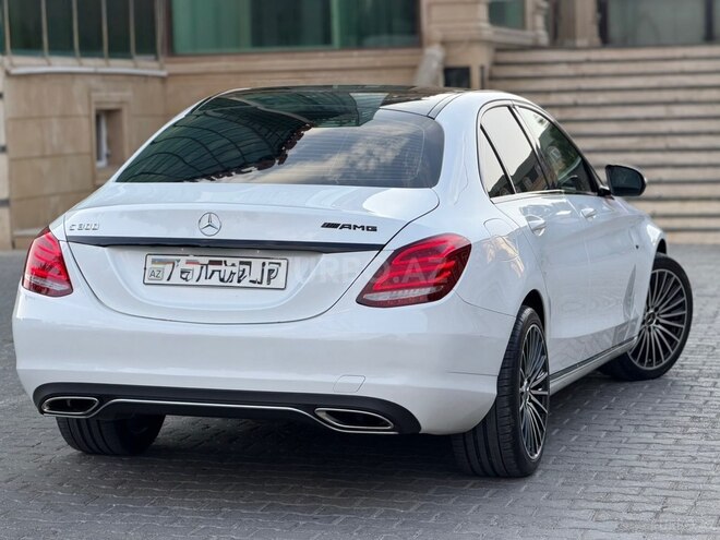 Mercedes C 300 2015, 201,000 km - 2.0 l - Bakı