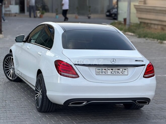 Mercedes C 300 2015, 201,000 km - 2.0 l - Bakı