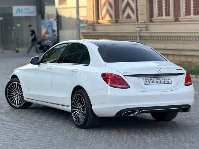 Mercedes C 300 2015, 201,000 km - 2.0 l - Bakı