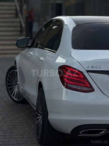 Mercedes C 300 2015, 201,000 km - 2.0 l - Bakı