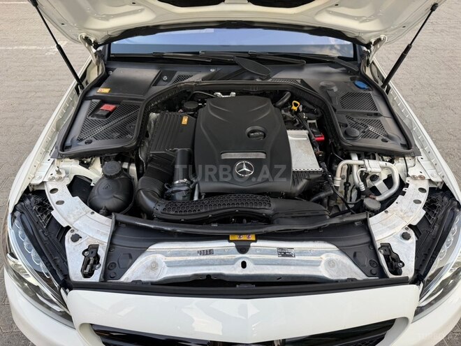 Mercedes C 300 2015, 201,000 km - 2.0 l - Bakı