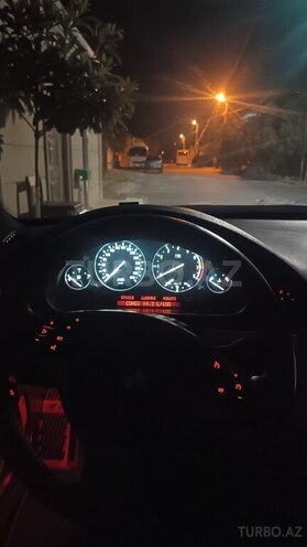 BMW 525 2002, 350,000 km - 2.5 l - Sumqayıt