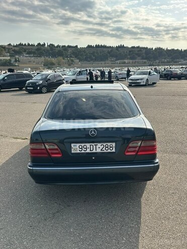 Mercedes E 320 1999, 363,450 km - 3.2 l - Bakı