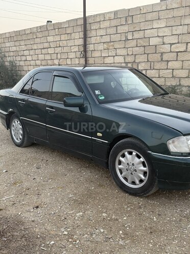 Mercedes C 200 1997, 337,927 km - 2.0 l - Qobustan