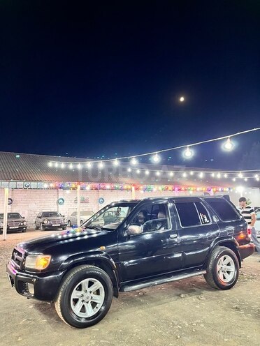 Nissan Pathfinder 2003, 170,000 km - 3.5 l - Astara