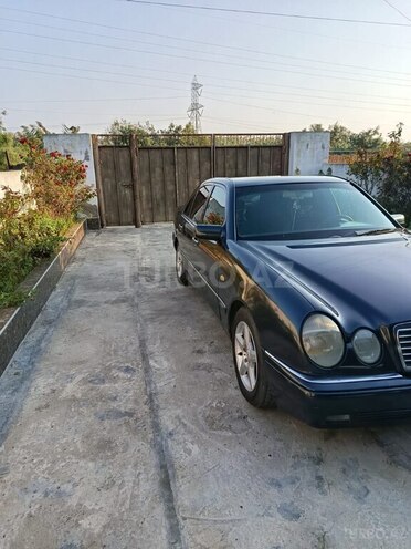 Mercedes E 230 1996, 230,332 km - 2.3 л - Şirvan